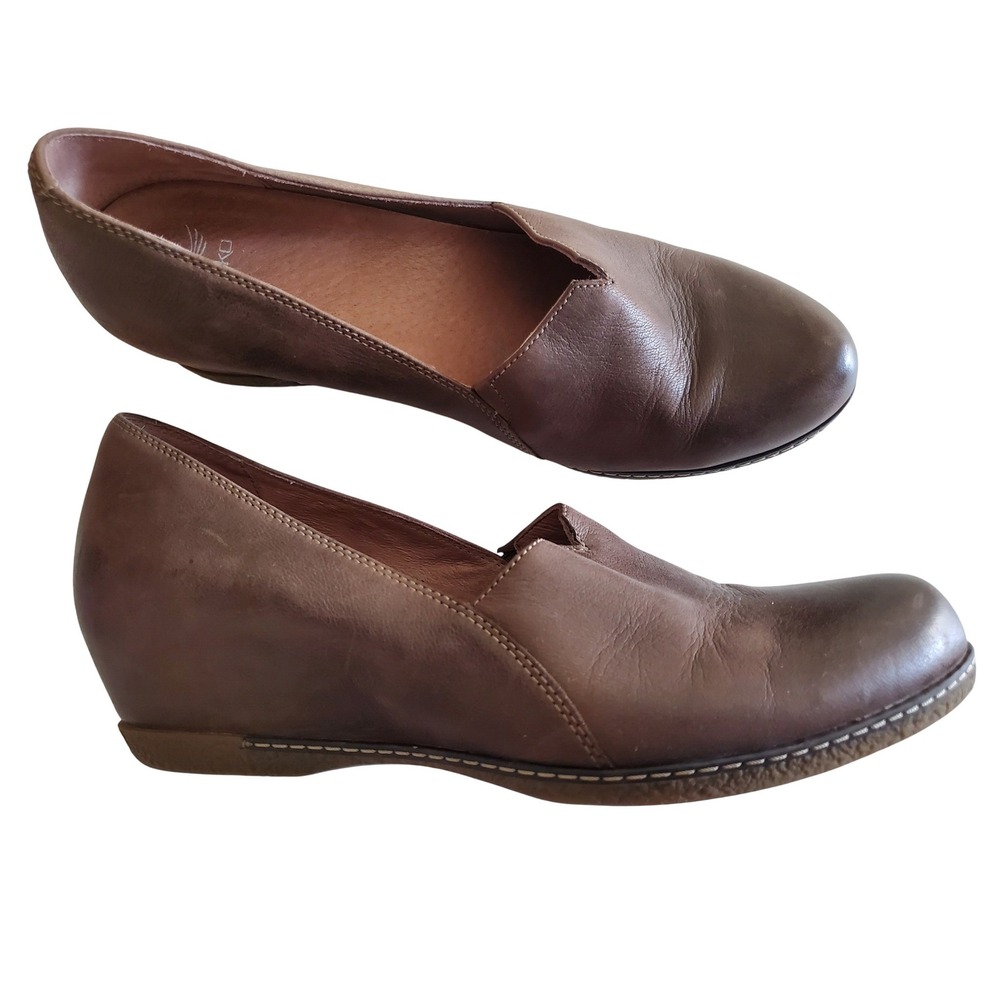 Dansko Brown Leather Hidden‎ Wedge Pumps Round Toe Slip On Shoes Womens Size 40